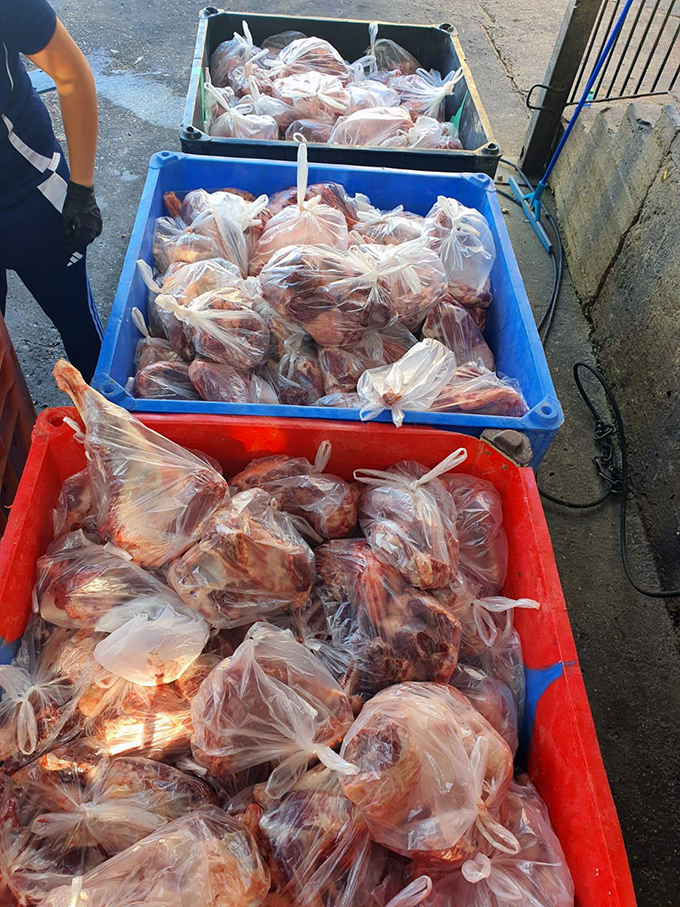 الاغاثة 48: جمع 20 طنًا من لحوم الأضاحي من النقب وتوزيعها على العائلات المستورة في مجتمعنا العربي